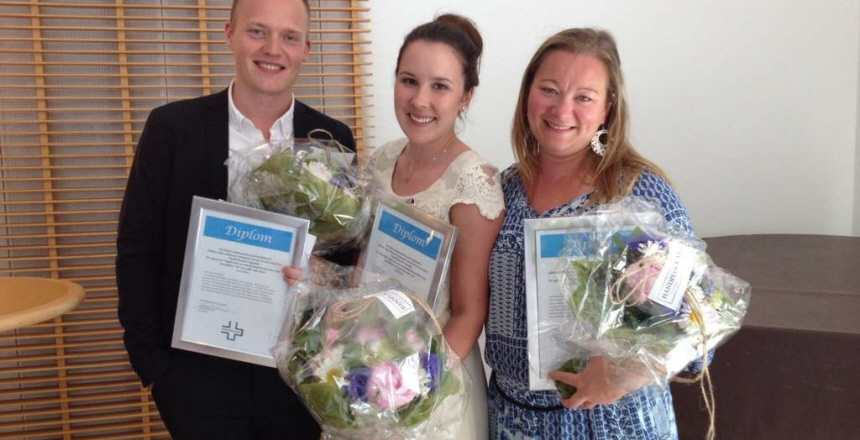 De tre stipendiaterna från sjuksköterskeexamen 3 juni 2016; Sofia Johansson, Amandus Jutvik och Sara Karlsson.